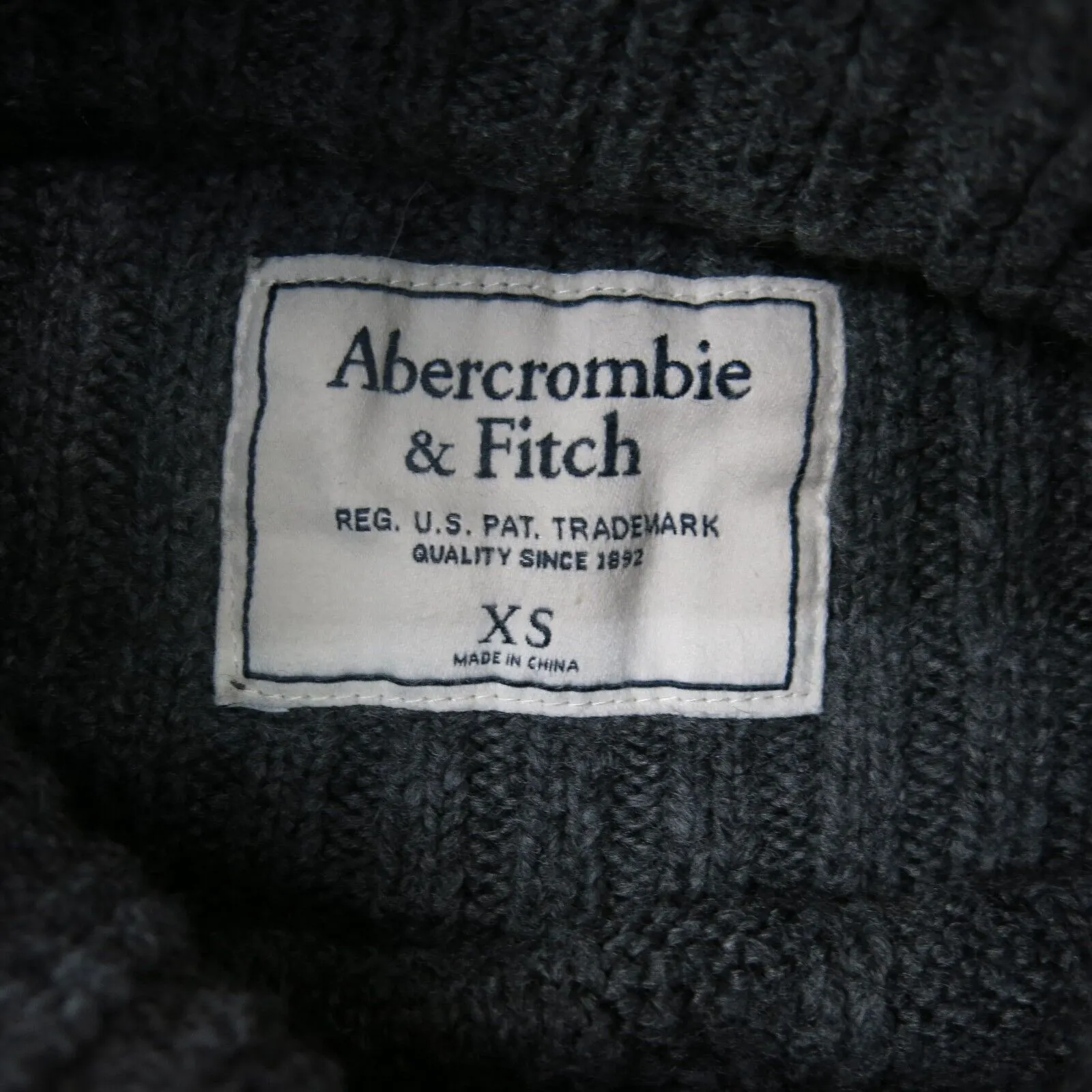 Abercrombie & Fitch Womens Pullover Sweater Mock Neck Long Sleeves Gray Size XS