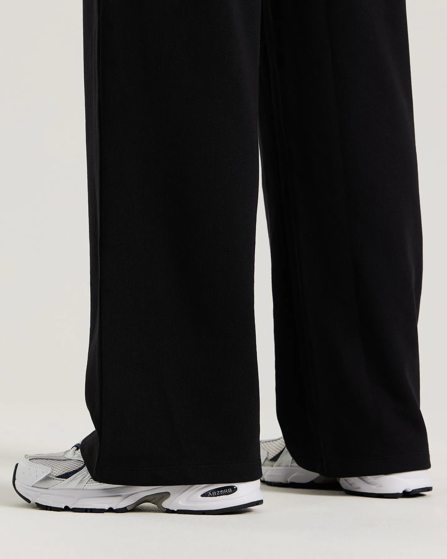 Comfort Light Straight Leg Joggers | Black