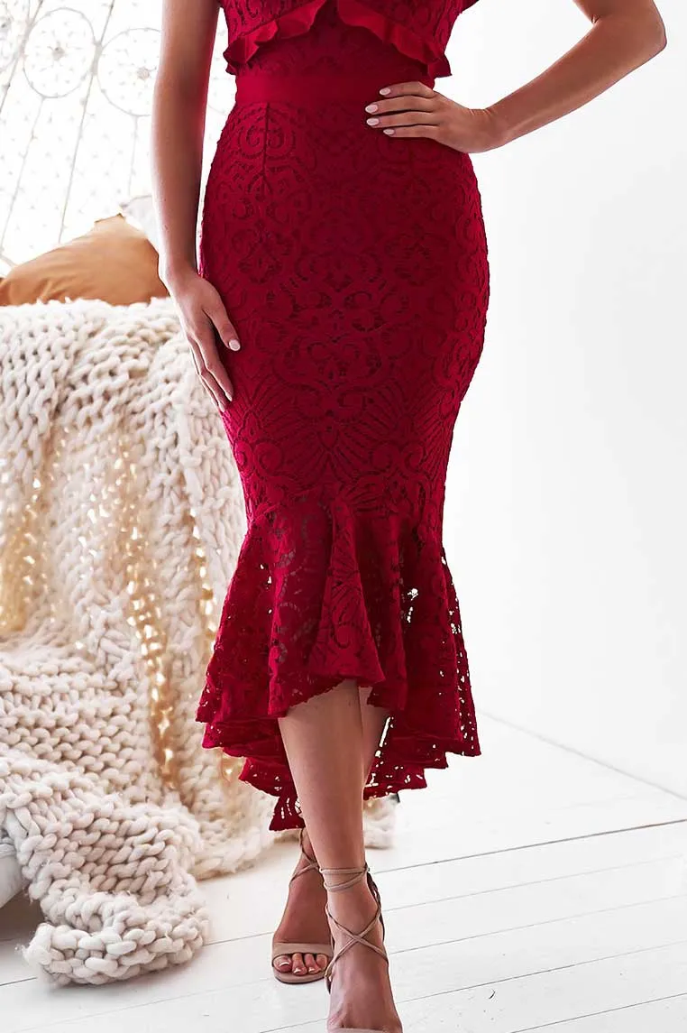 Leanne Lace Midi Dress - Red