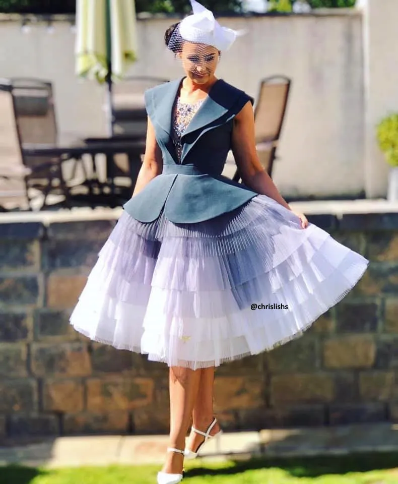 Liliana dress in grey
